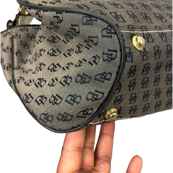 Dooney & Bourke Canvas bag with Leather Handle and Trim - Picture 3 of 16